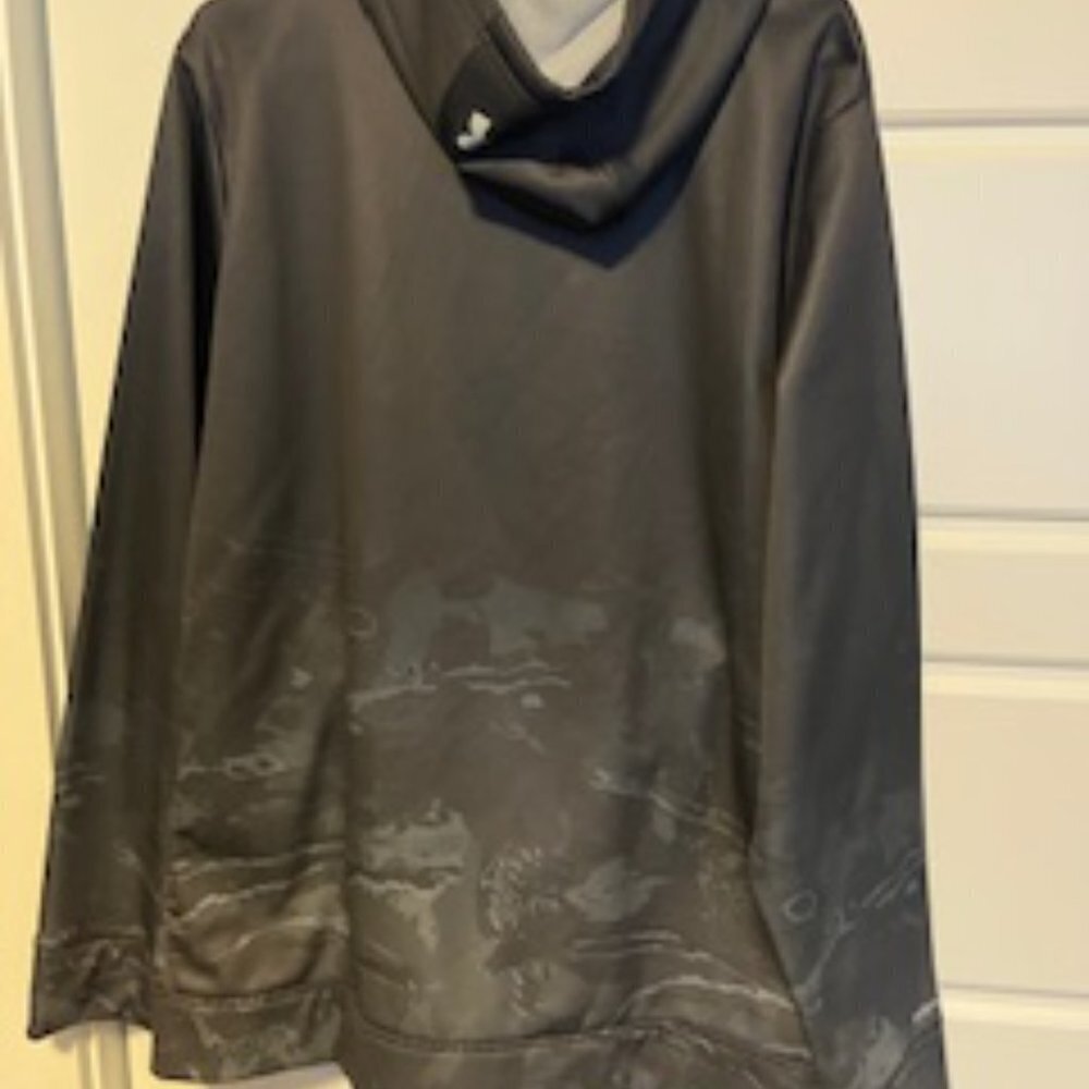 Men's Under Armour Sweatshirt, Size XL Black & Gray Camo patterned - Picture 8 of 9